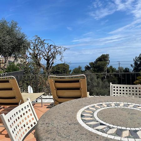 Casa Pineta Βίλα Ντιάνο Μαρίνα Εξωτερικό φωτογραφία